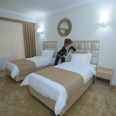 Velara Hotel Ташкент Екстериор снимка